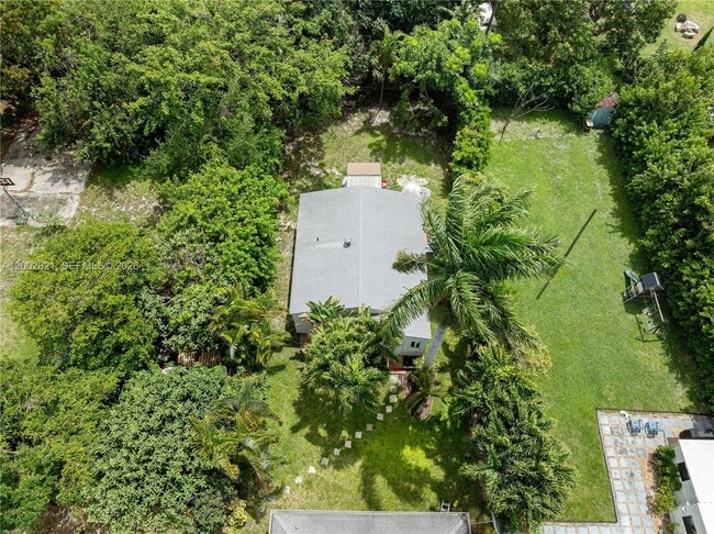 Building Photo - 2456 Jackson St