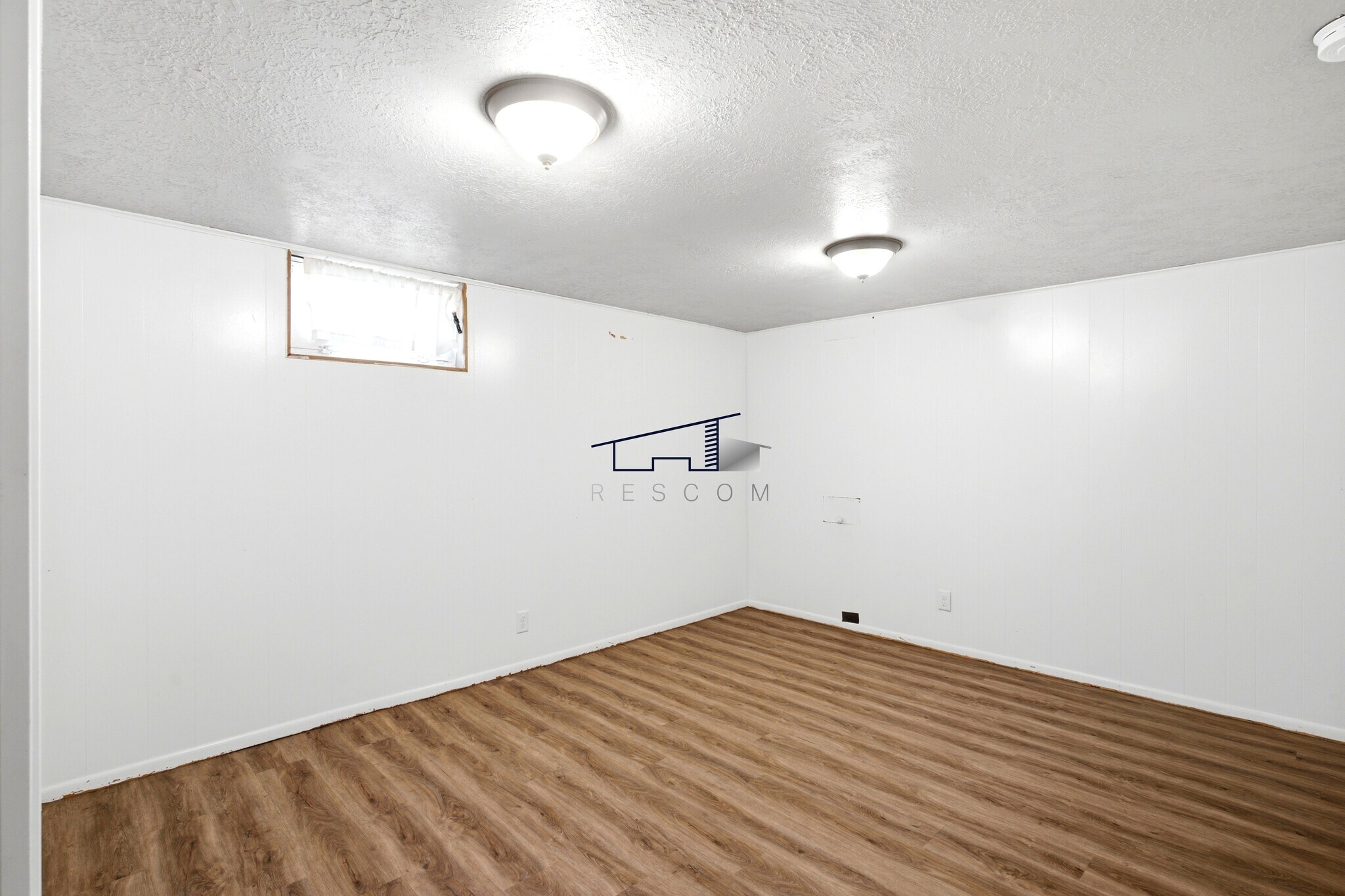 Building Photo - 3729 Jackson Ave