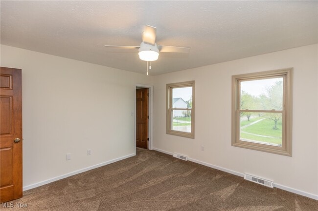 Building Photo - 17016 Greenwood Dr