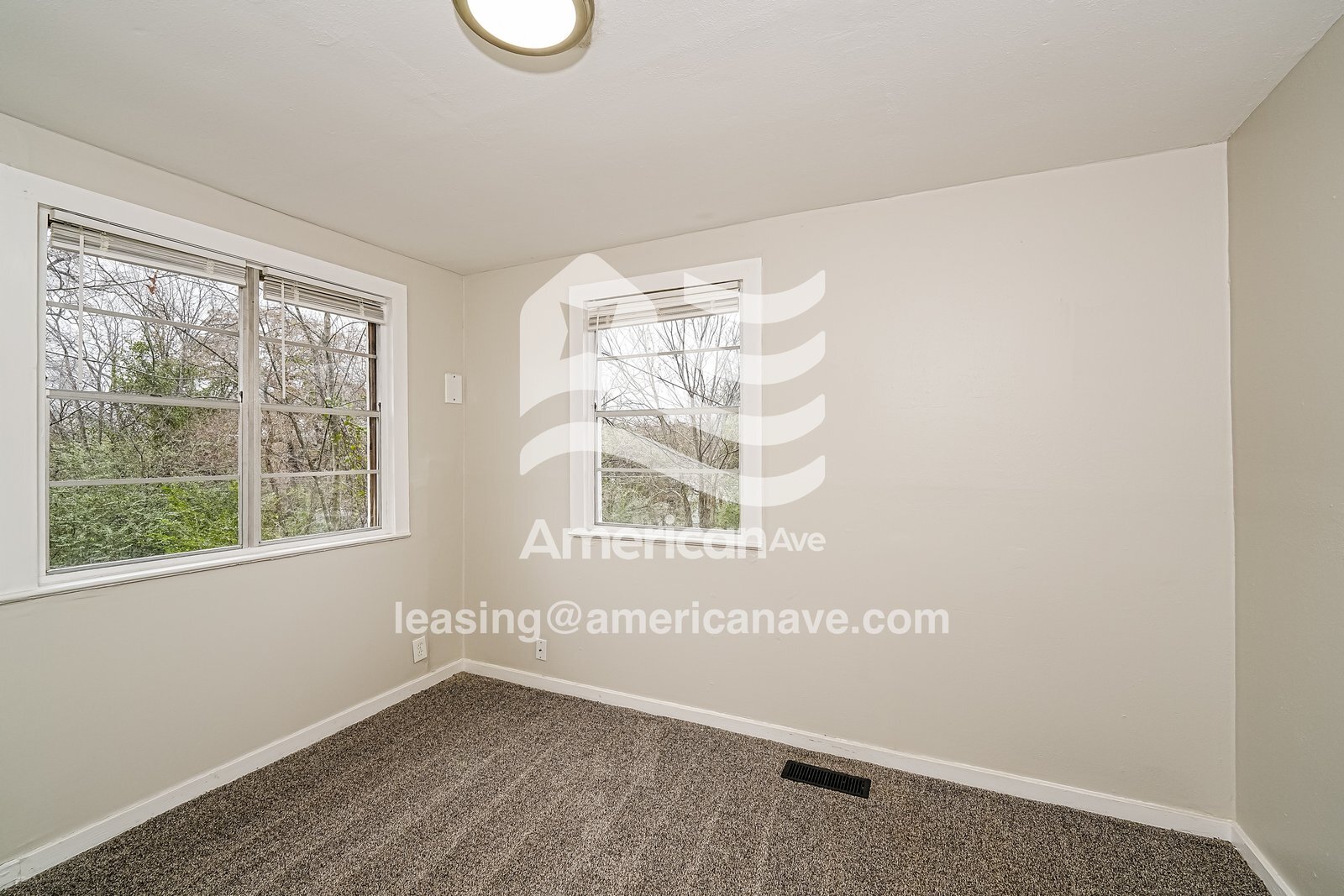 Building Photo - 536 Osceola Cir