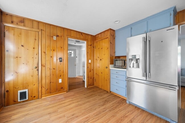 Building Photo - 30 Whitney St