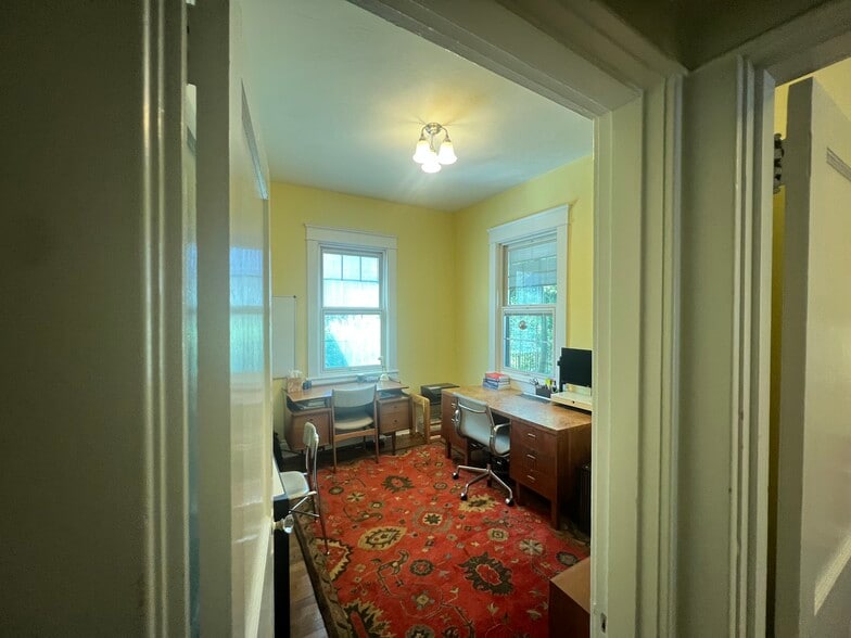 Building Photo - 123 Observatory Ave