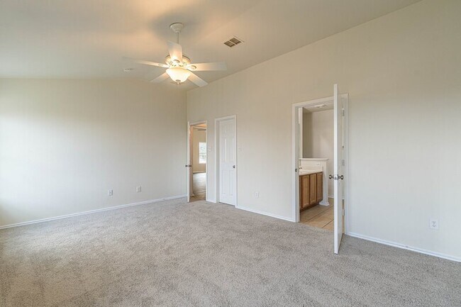 Building Photo - 13803 Laramie Hill