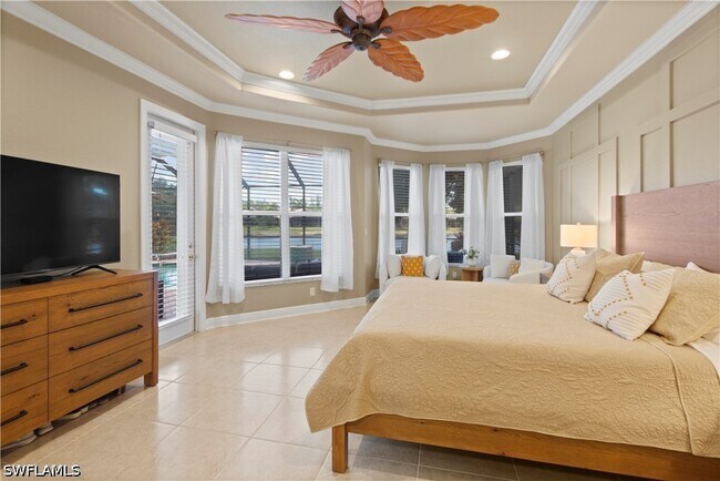 Building Photo - 8792 Largo Mar Dr