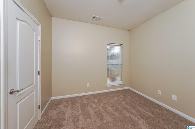 Building Photo - 12969 Woodland Park Cir