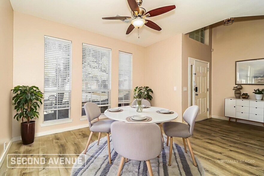 Building Photo - 1024 Ponderosa Ridge