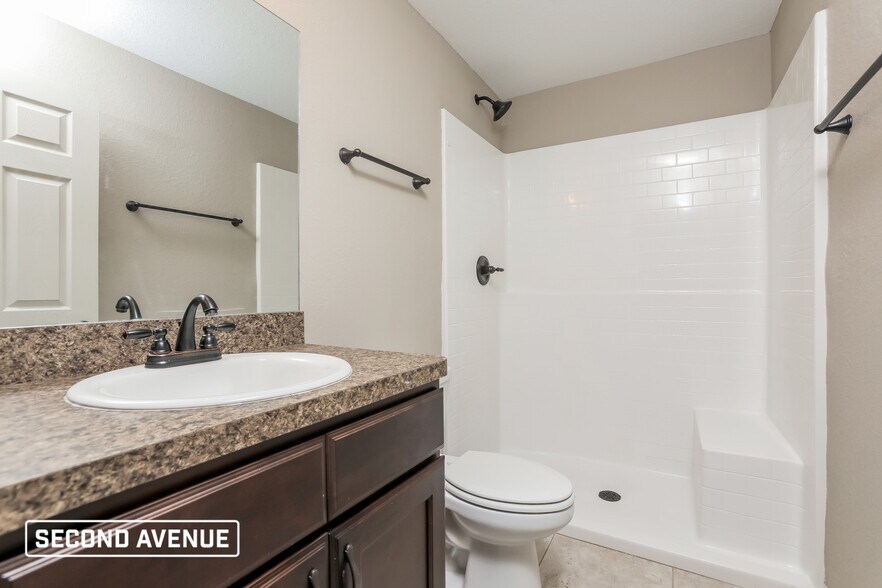 Building Photo - 4313 SW 141st Ln