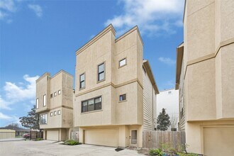 Building Photo - 1107 W 21st St