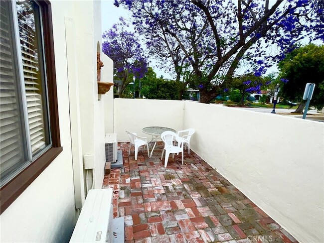 Building Photo - 3601 Cerritos Ave