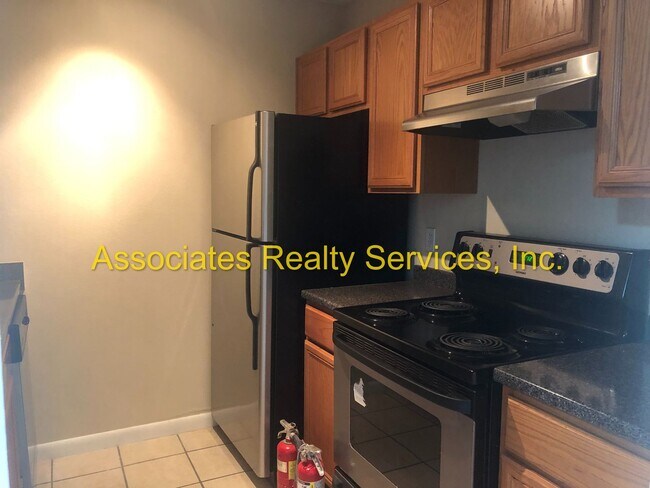 Building Photo - Cute 1bed/1 bath in Hawthorne Reserve w/ POOL!!!