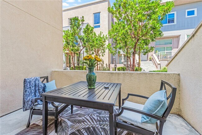Building Photo - 664 Colorado Cir