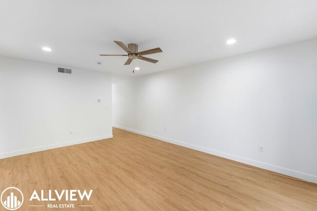 Building Photo - 16651 Tunstall Ln