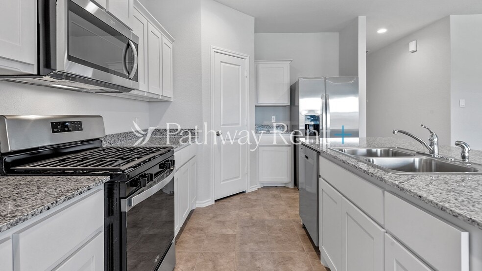 Building Photo - 8504 Hollymead Ln