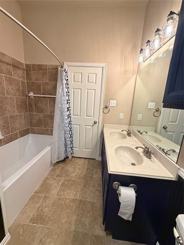 Building Photo - 10329 Stoneside Trl
