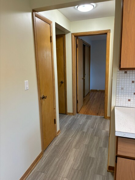 Building Photo - 7350 W Belmont Ave