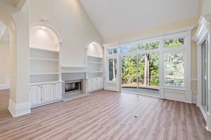 Den will be furnished - 1 Turkey Hill Ln