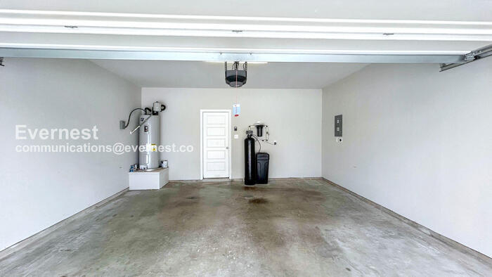 Building Photo - 5114 Topaz Bnd