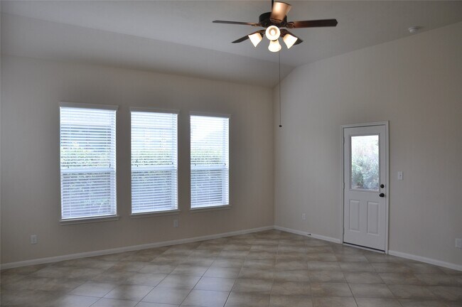 Building Photo - 8161 Tranquil Lake Way