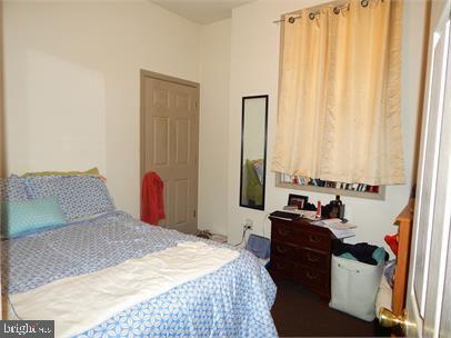 Building Photo - 1621 W Diamond St