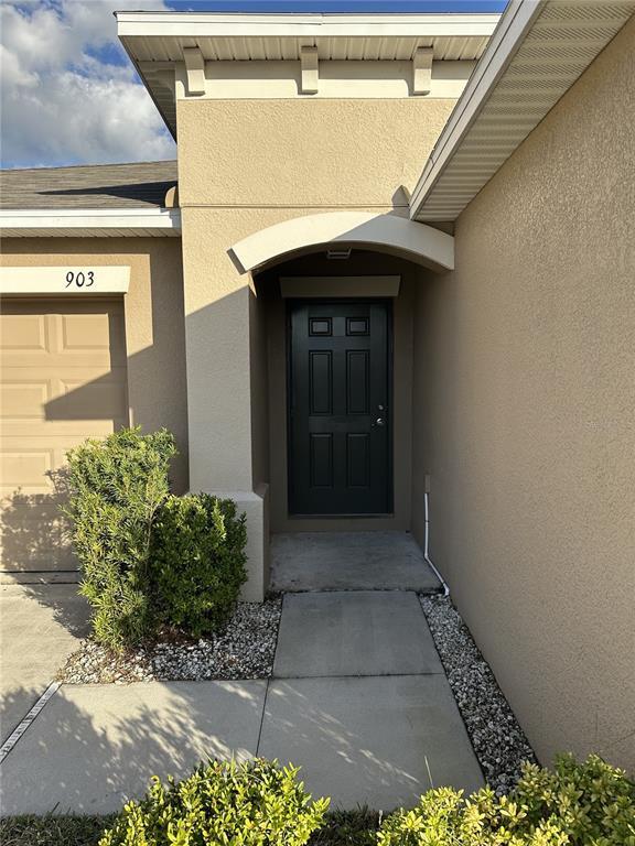 Building Photo - 903 Zone Tailed Hawk Pl