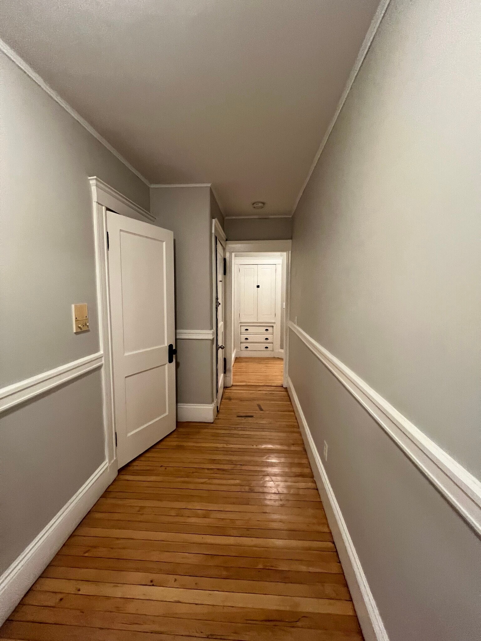 Building Photo - 11 Story St