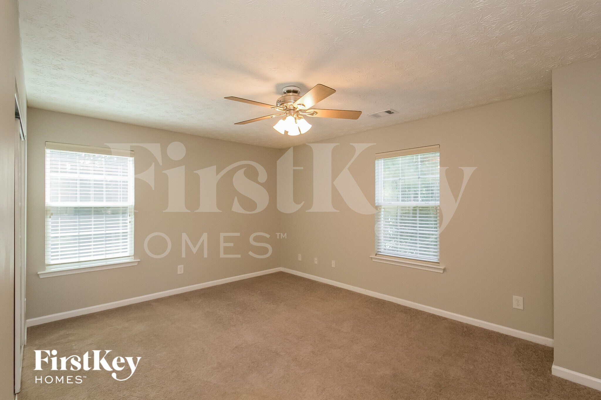 Building Photo - 3545 Bridgeshaw Dr