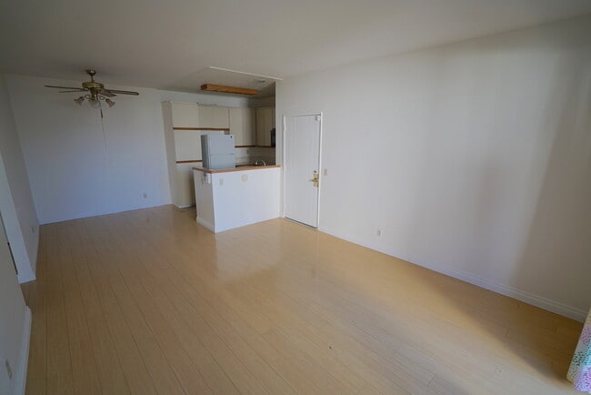 Building Photo - New Horizon 1 Bedroom Rental Condo in Saugus!