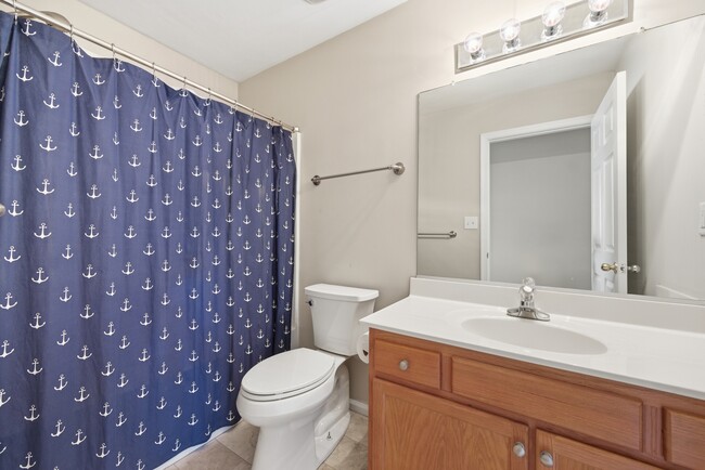 Building Photo - 5456 Summer Crescent