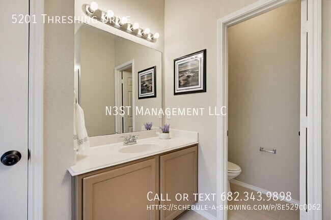Building Photo - 5201 Threshing Dr