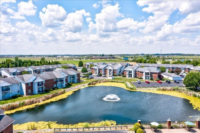 Building Photo - **Swimming Pool*****1 Bed 1 Bath******Cross Pointe Business Park*****LAKE VIEW AVAILABLE