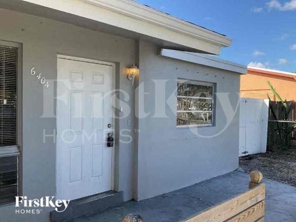 Building Photo - 6404 Fletcher St