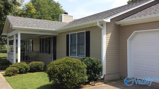 Building Photo - 103 Gordon Dr