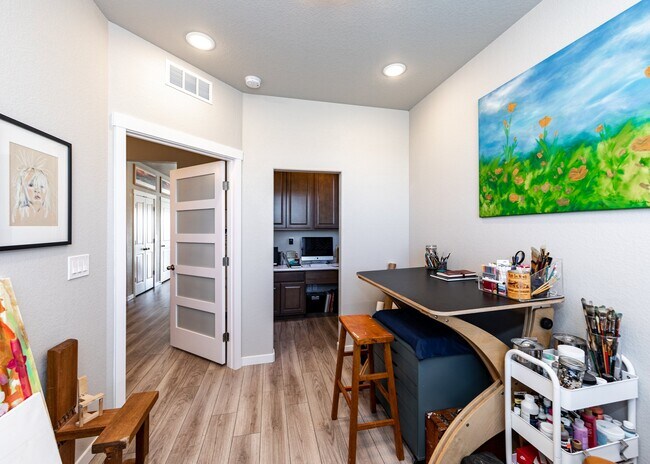 Building Photo - 7877 Buffalo Horn Dr