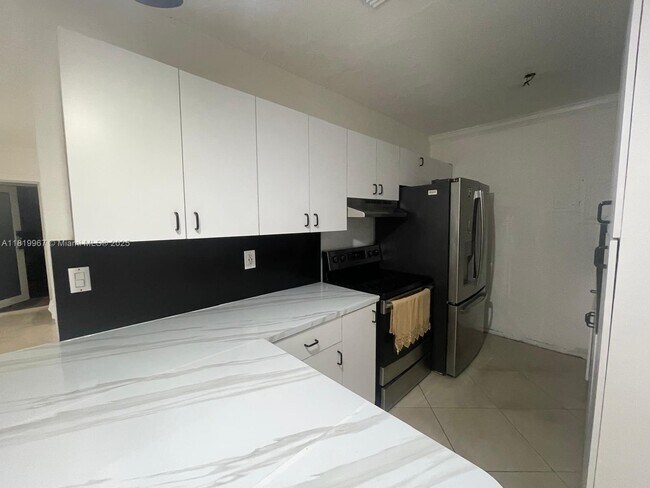 Building Photo - 11822 SW 185th Terrace