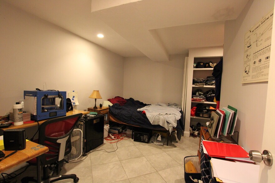 Building Photo - 58 Dudley St