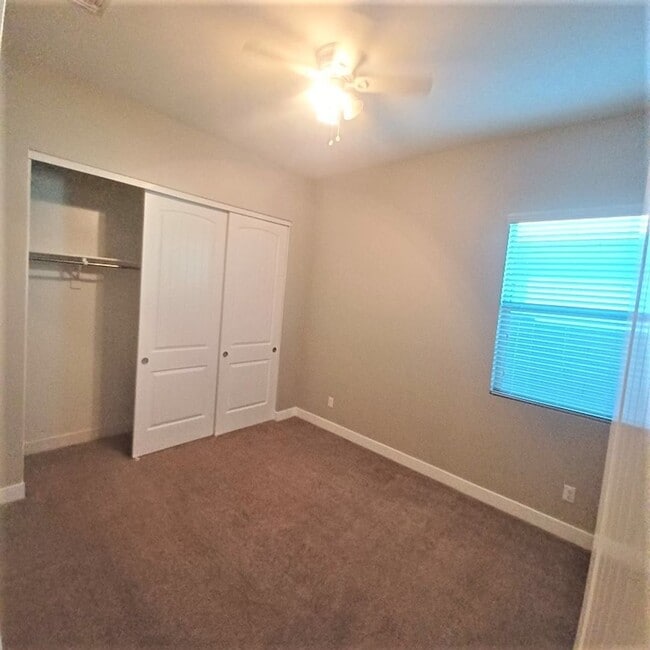 Building Photo - 14360 W Corrine Dr