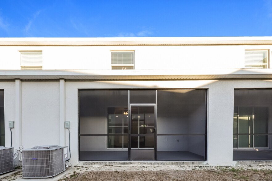 Building Photo - 11835 Stoneport Pl