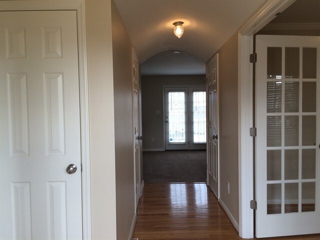 Building Photo - 6658 Knob Hill Ct