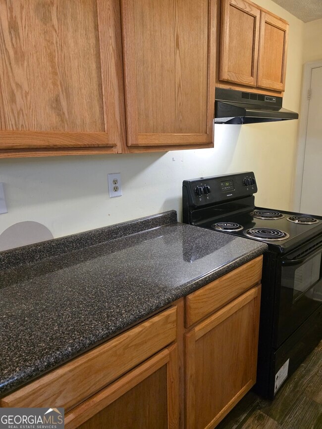 Building Photo - 419 Chamlee Dr