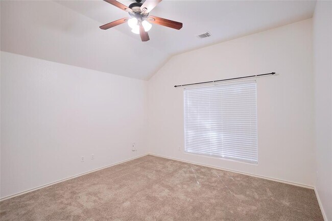 Building Photo - 11713 Larch Valley Dr