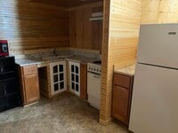 Building Photo - 102 E Erie St