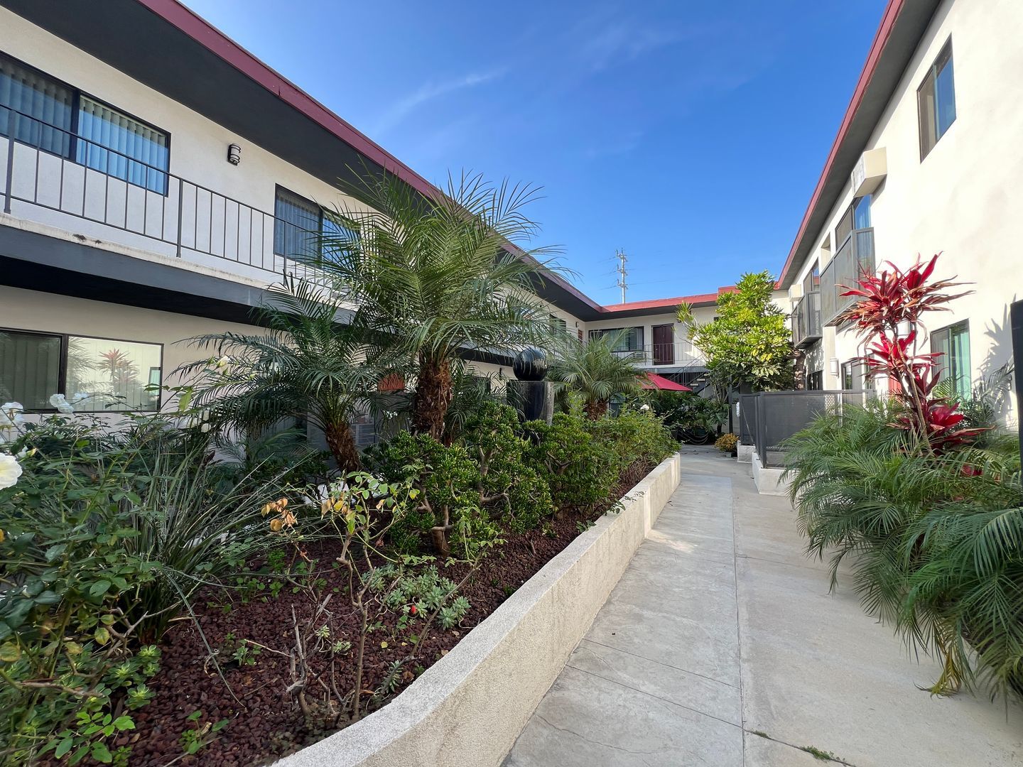 Building Photo - 3510 Clarington Ave