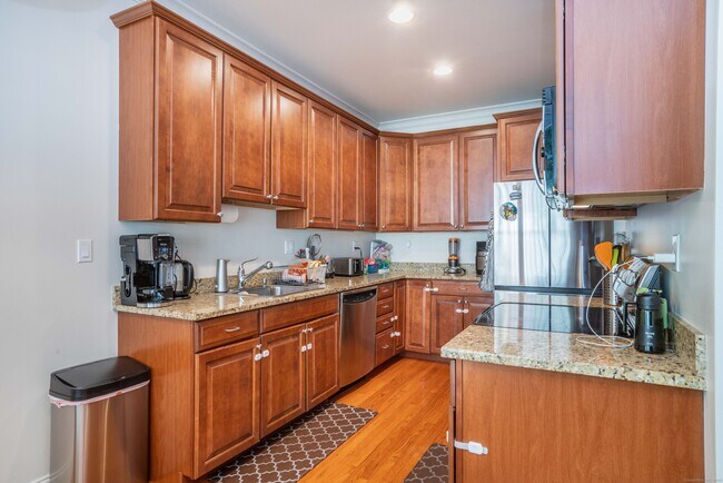 Building Photo - 47 Park Pl Cir
