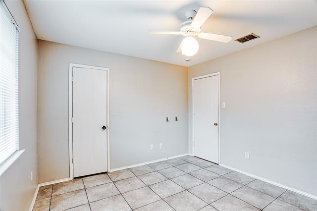 Building Photo - 707 Overton Dr