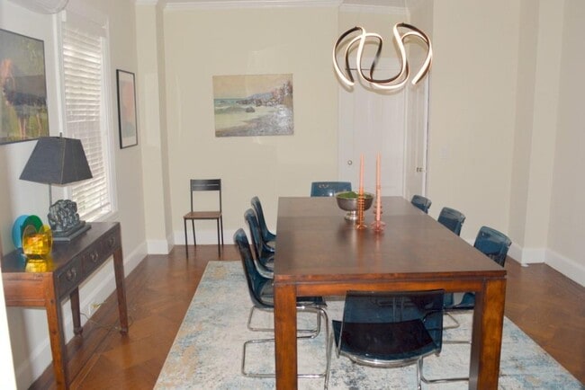 Building Photo - 93 Power St