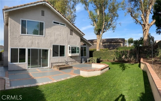 Building Photo - 43 Fortuna E