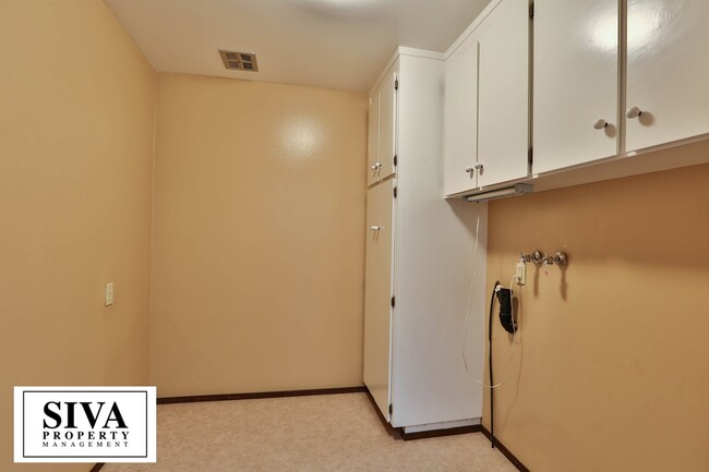 Building Photo - Almaden Beauty