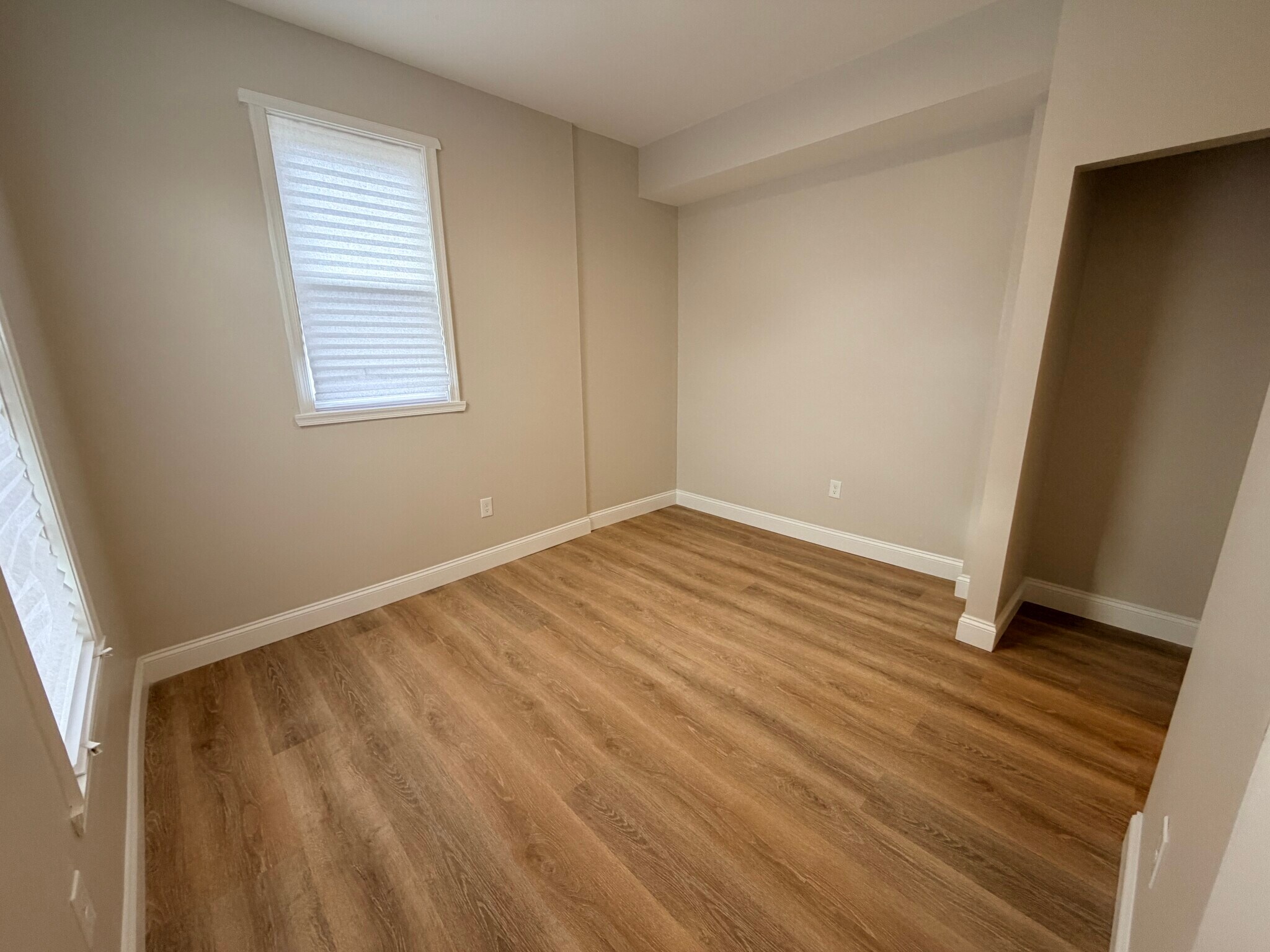 Bedroom 1 - 3 E Overlea Ave