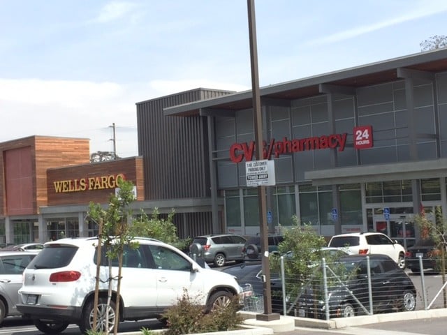 Building Photo - 2441 Silver Lake Blvd