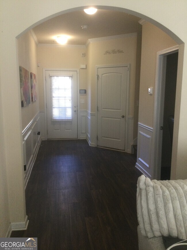 Building Photo - 338 Lauren Dr